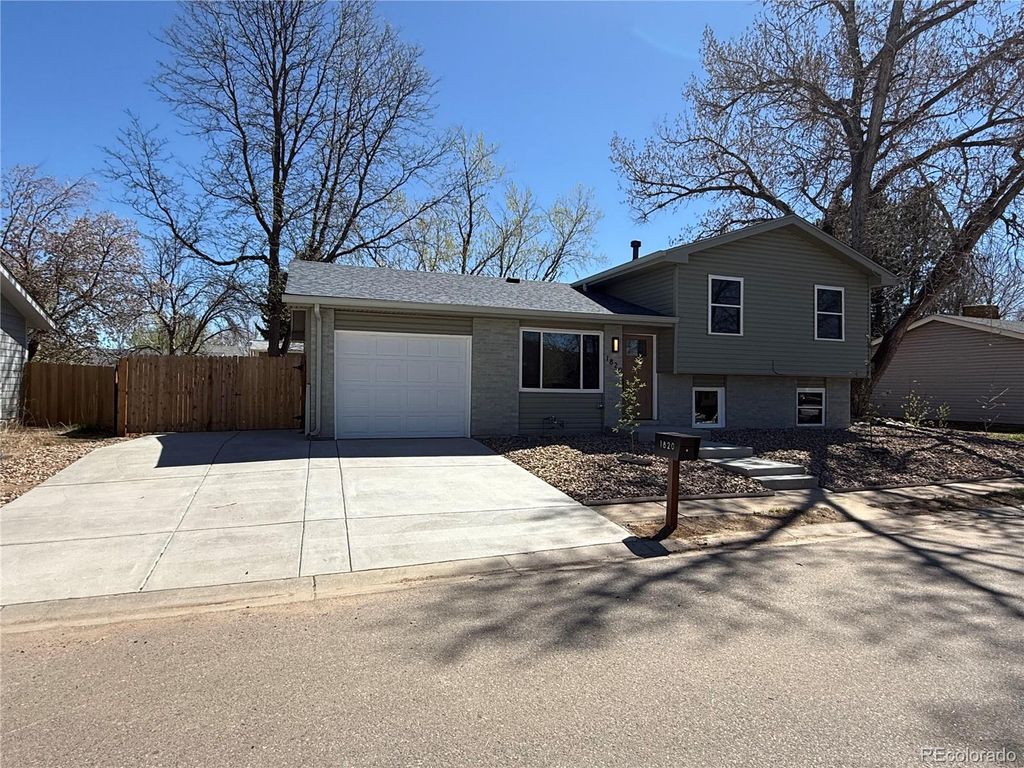 Photo of 1820 Lyonesse Street, Lafayette, CO 80026 (MLS # 1553568)