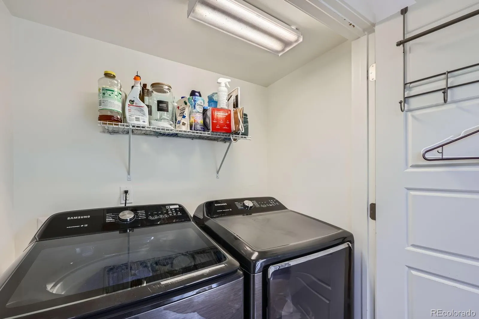 Castle Rock, Colorado 80109, United States, 4 Bedrooms Bedrooms, ,4 BathroomsBathrooms,Residential,Active,149442