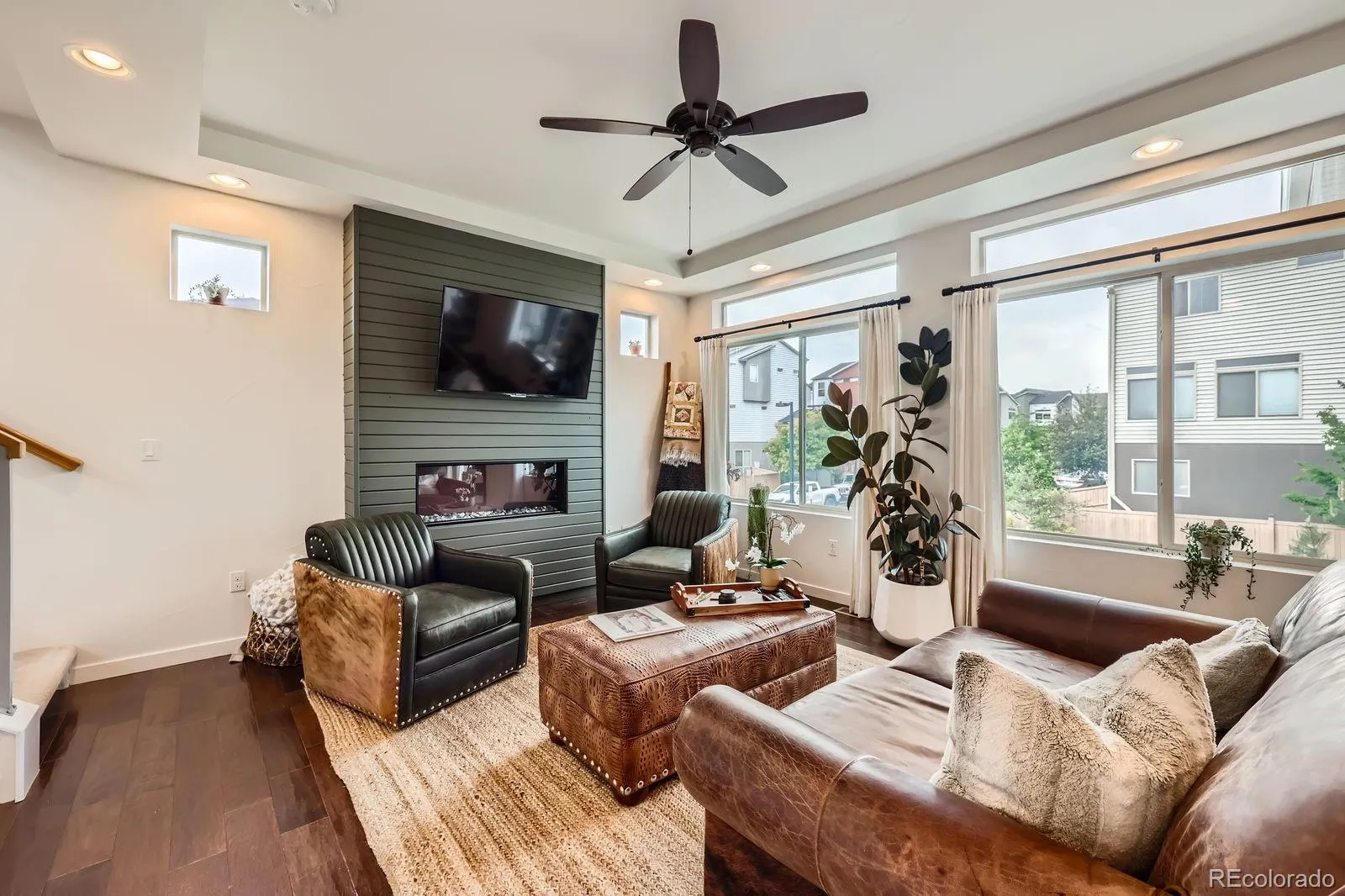 Castle Rock, Colorado 80109, United States, 4 Bedrooms Bedrooms, ,4 BathroomsBathrooms,Residential,Active,149442