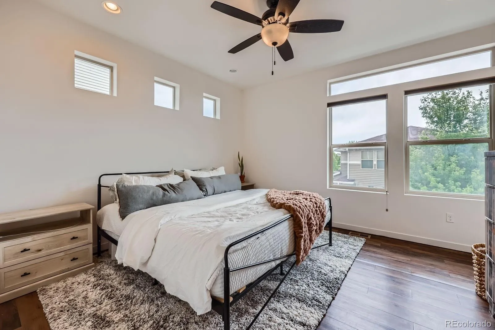 Castle Rock, Colorado 80109, United States, 4 Bedrooms Bedrooms, ,4 BathroomsBathrooms,Residential,Active,149442