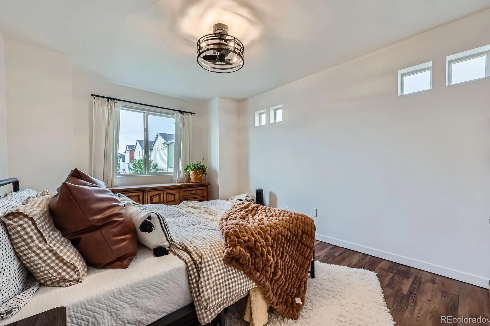 Castle Rock, Colorado 80109, United States, 4 Bedrooms Bedrooms, ,4 BathroomsBathrooms,Residential,Active,149442