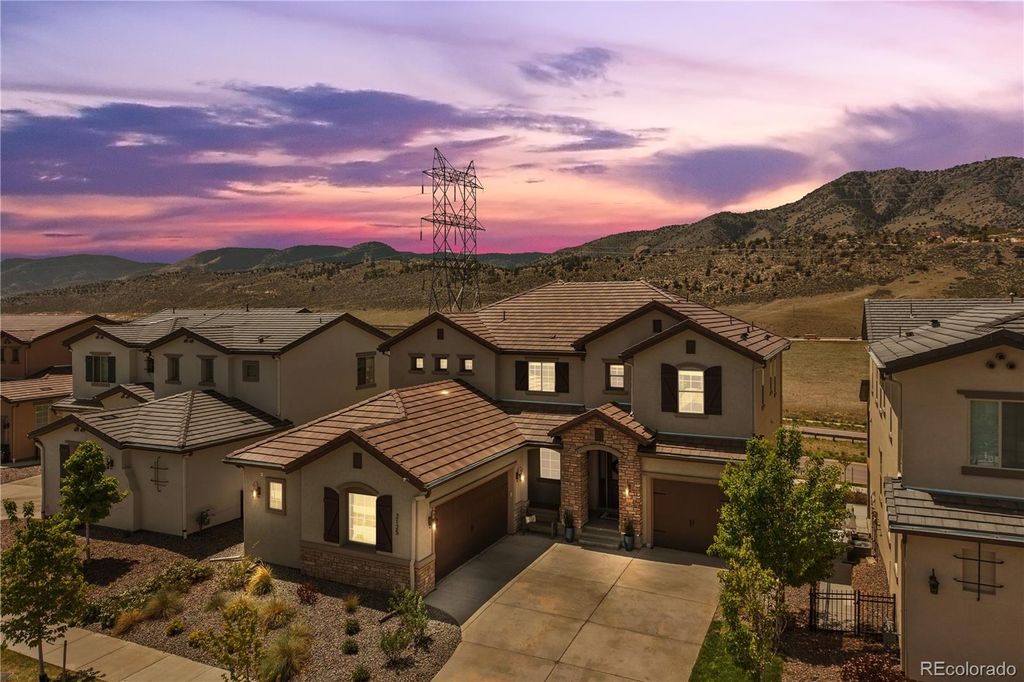 Photo of 2125 S Poppy Street, Lakewood, CO 80228 (MLS # 9846893)