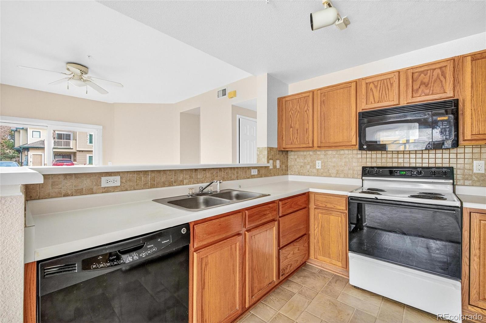 8707 E Florida Avenue 101