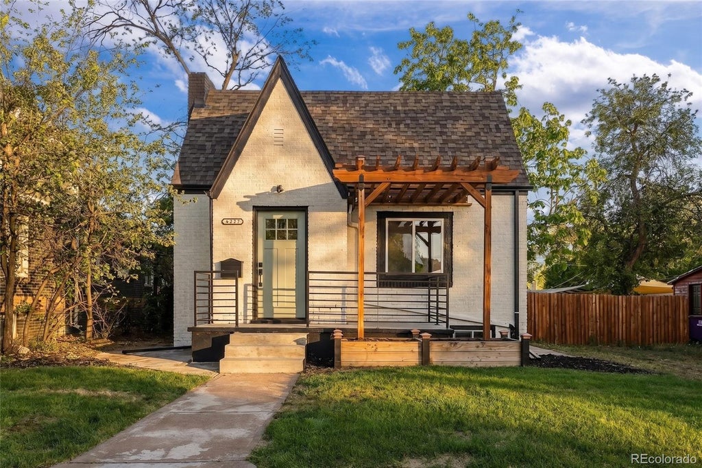 Photo of 3217 N Clayton Street, Denver, CO 80205 (MLS # 6226986)