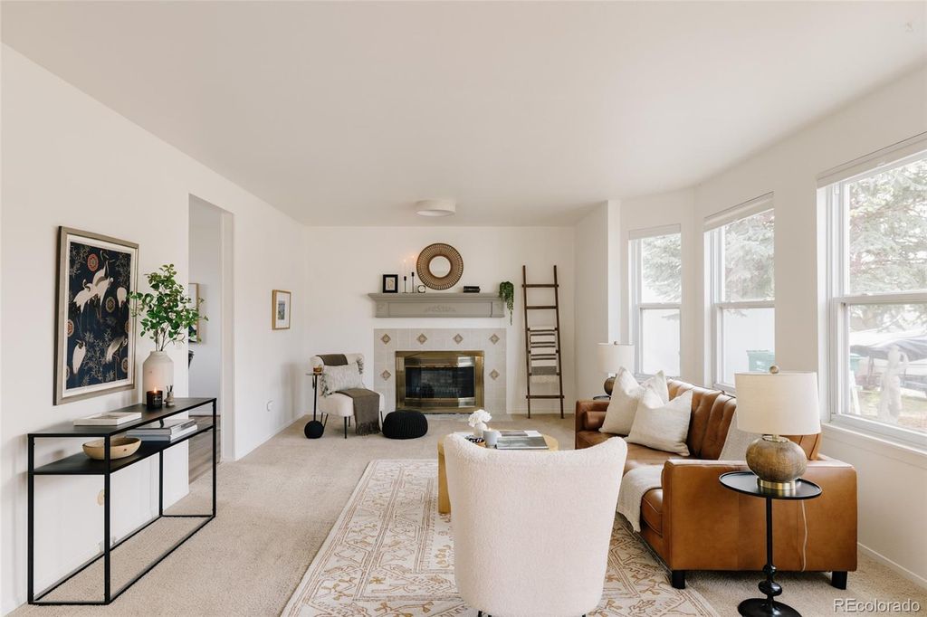 Photo of 17457 E Grand Drive, Aurora, CO 80015 (MLS # 3434924)