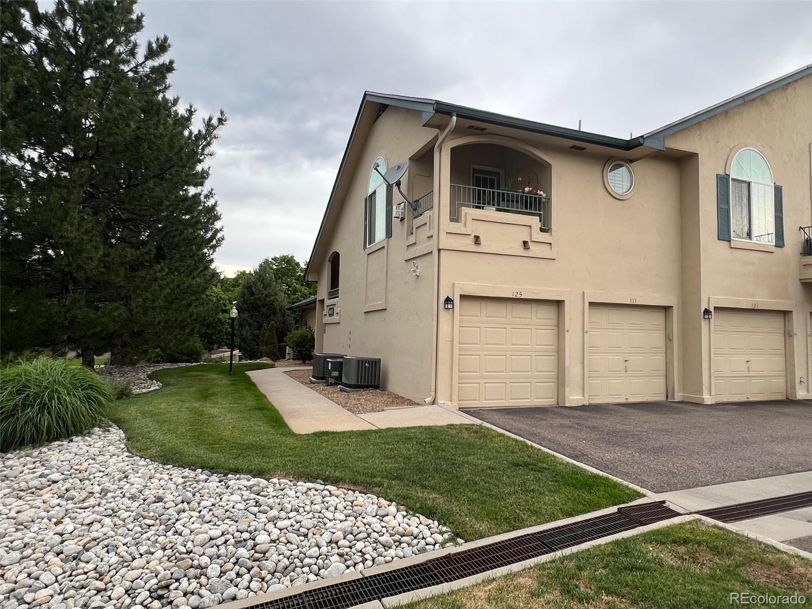 8601 E Dry Creek Road 125