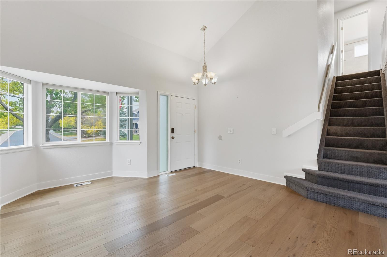 5315 S Valdai Street