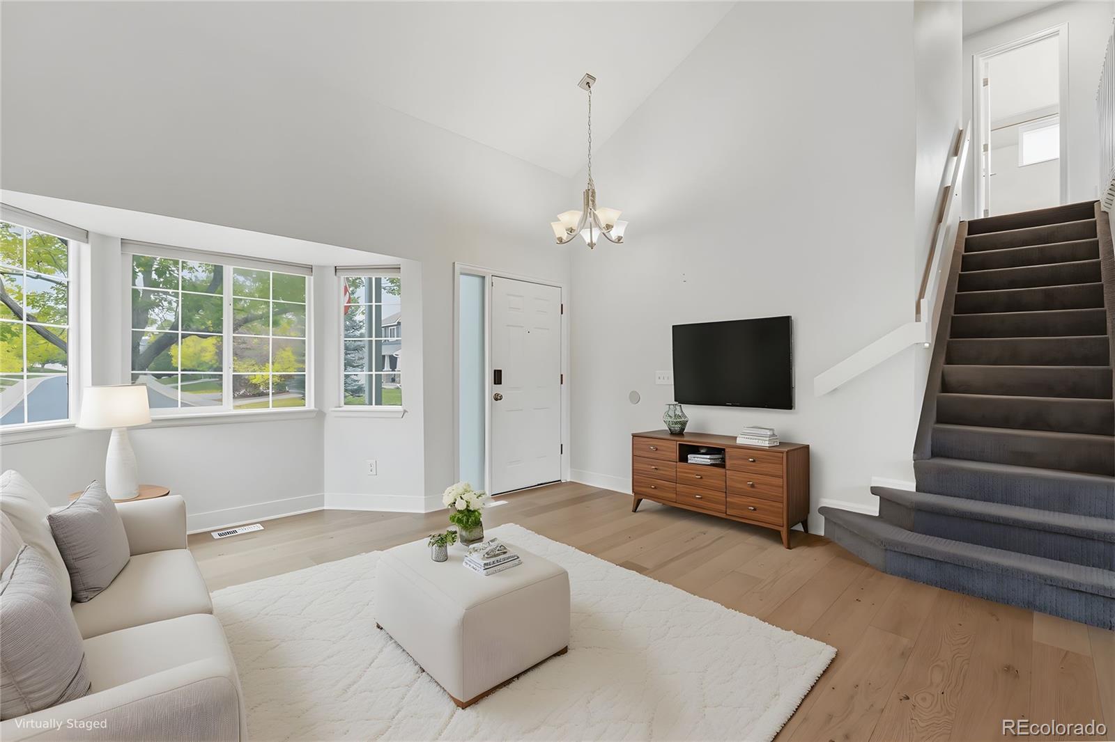 5315 S Valdai Street