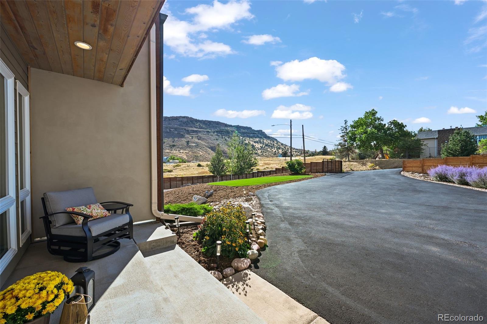 89 Canyon Vista Drive