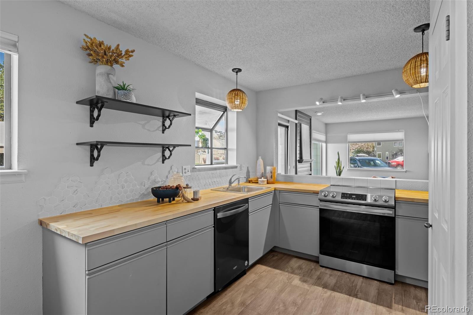 6844 Countryside Lane 284