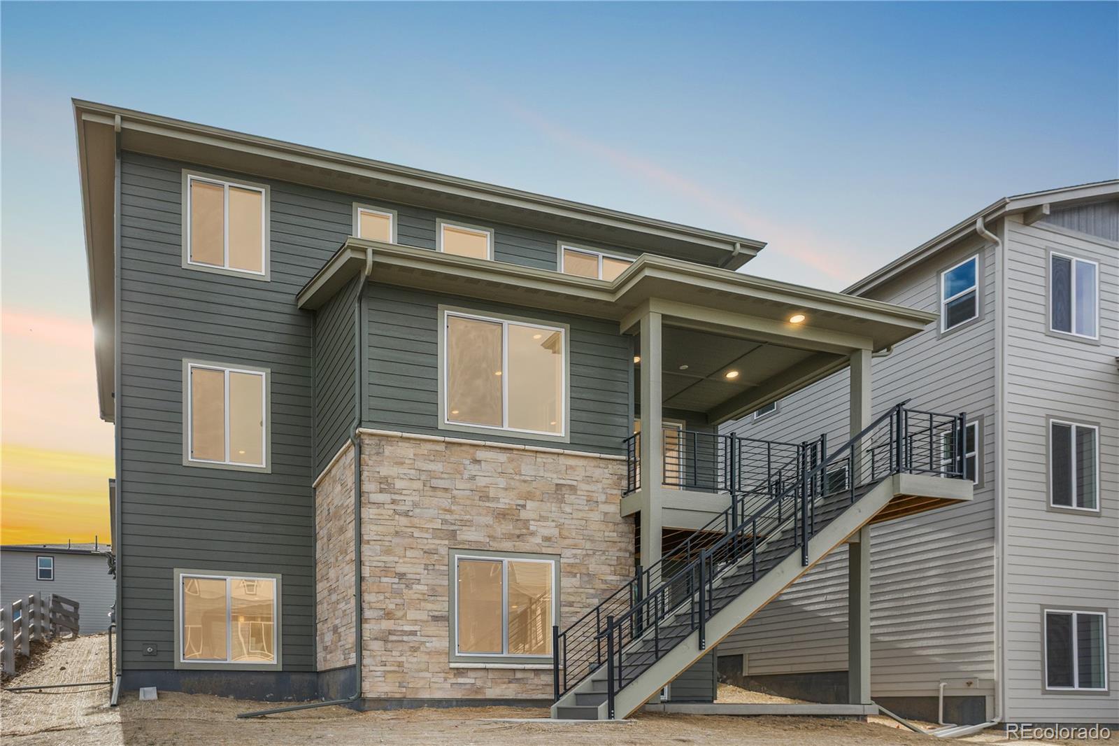 12107 Amplify Circle