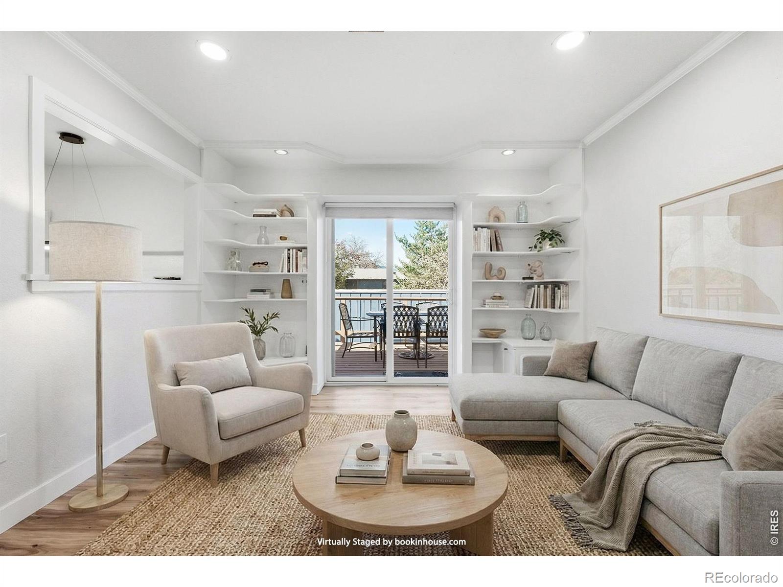 5586 Pennsylvania Avenue