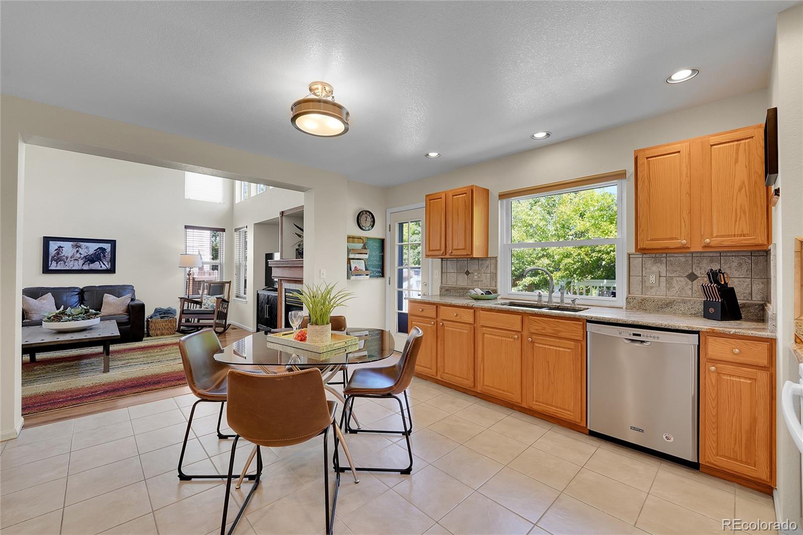 19075 E Grand Circle