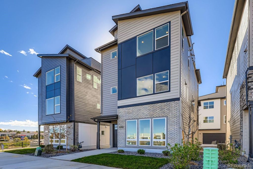 Photo of 10991 E Geddes Place, Centennial, CO 80112 (MLS # 9670632)