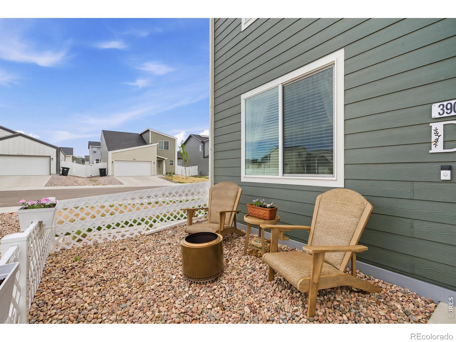 3901 Cascades Street