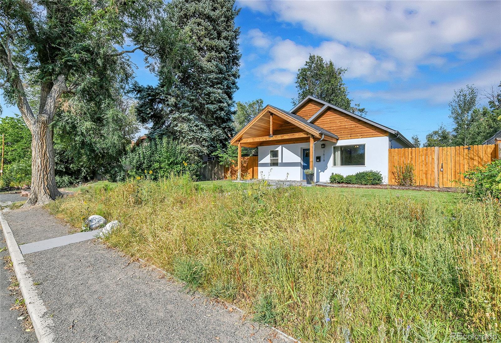 1616 Uinta Street