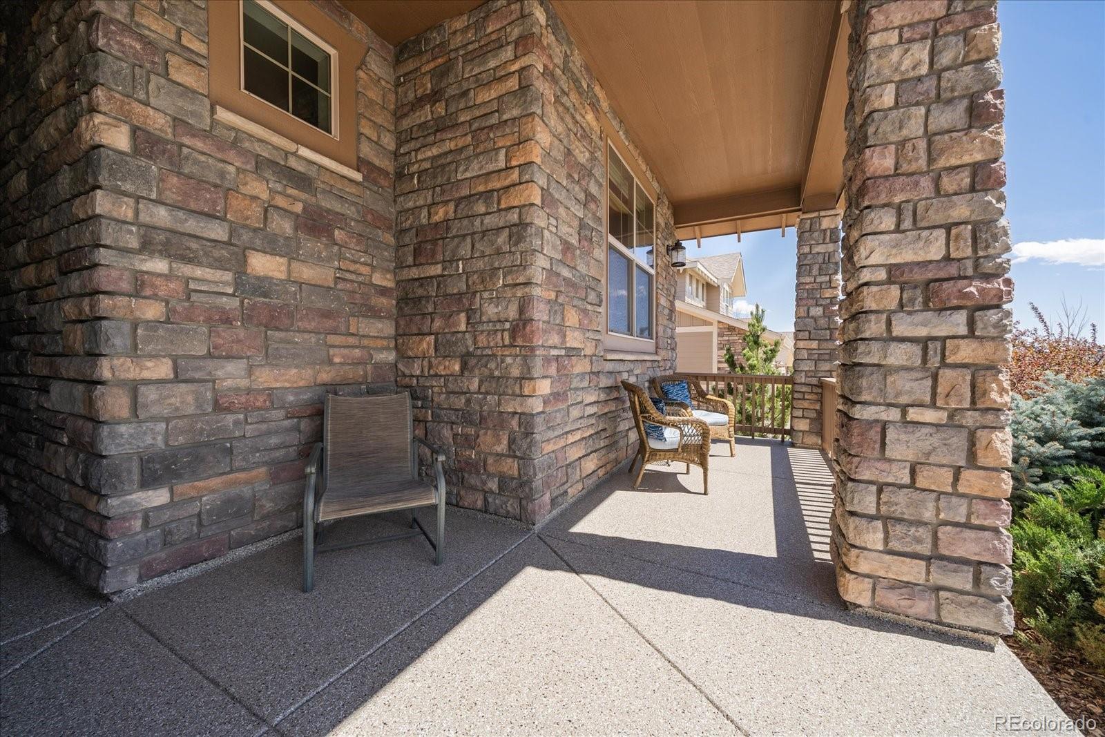 7660 S Blackstone Parkway