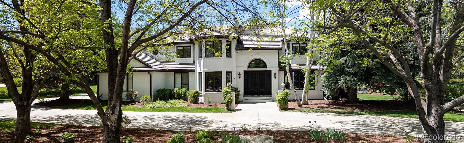 5345 S Race Court