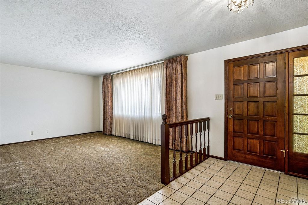 Photo of 6294 S Oneida Way, Centennial, CO 80111 (MLS # 5719180)