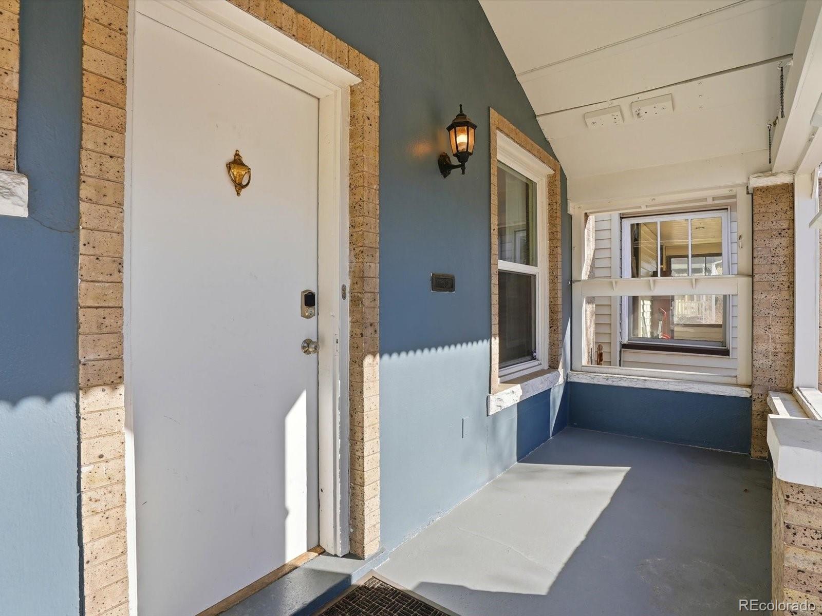 550 S Washington Street