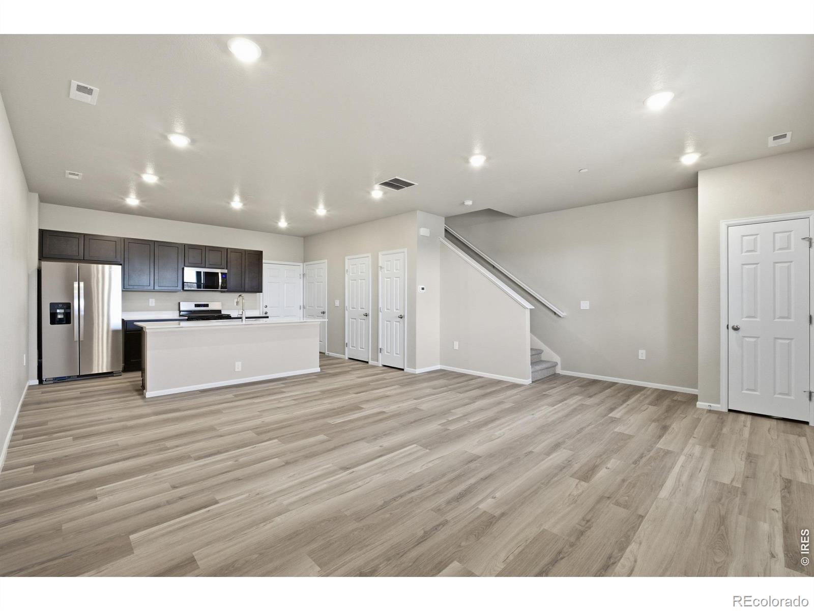 1594 Riverplace Drive 4