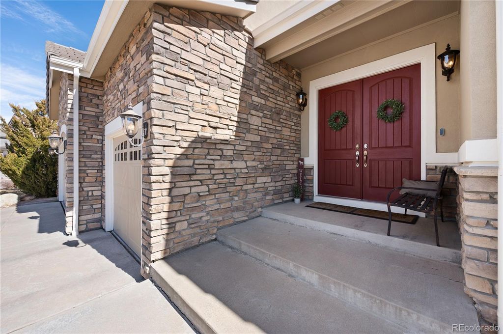 Photo of 2512 Bellavista Street, Castle Rock, CO 80109 (MLS # 8770402)