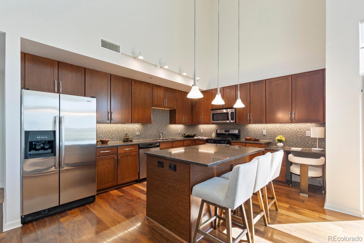 8185 E Lowry Boulevard 309