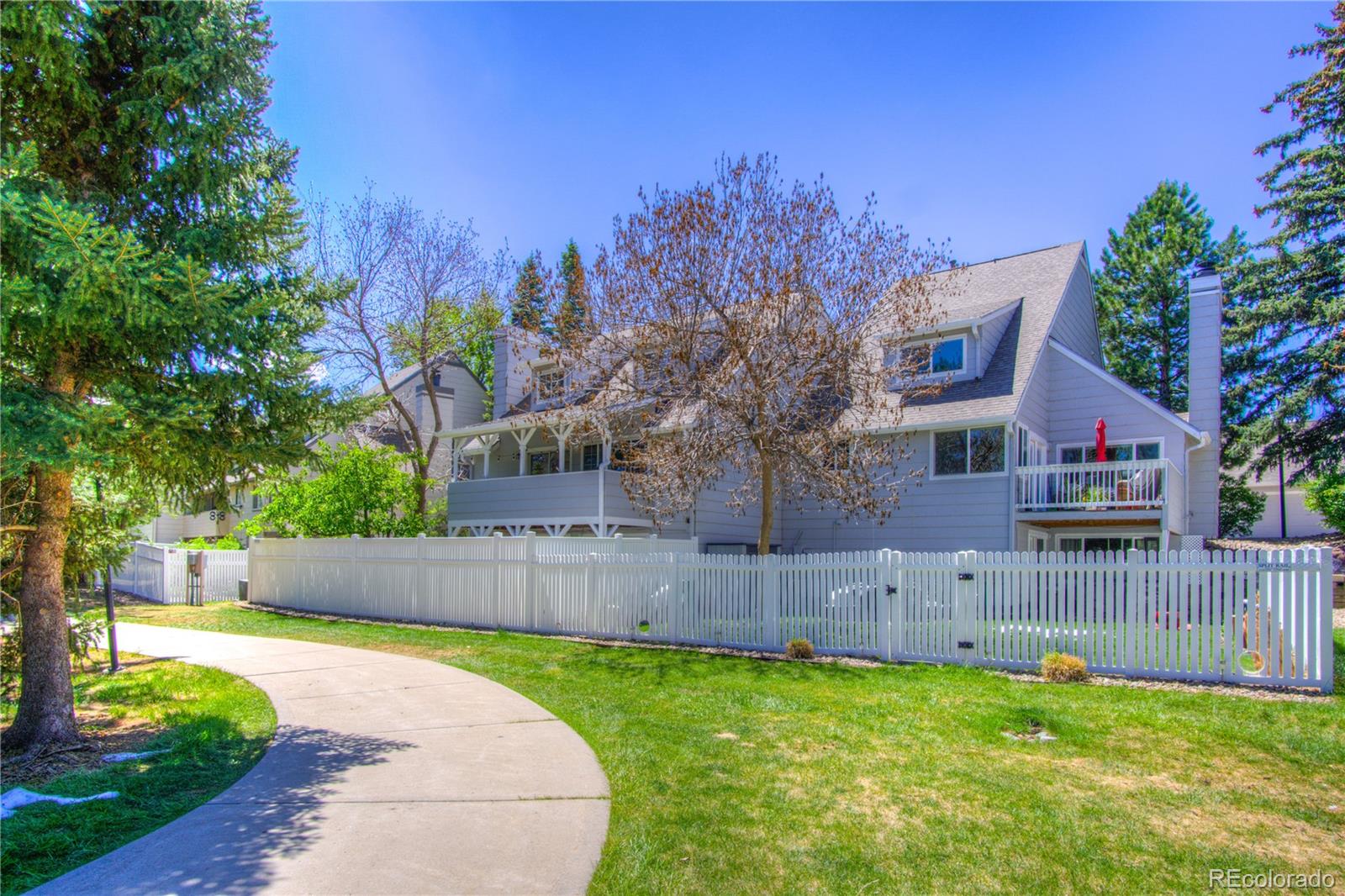 10385 Red Mountain