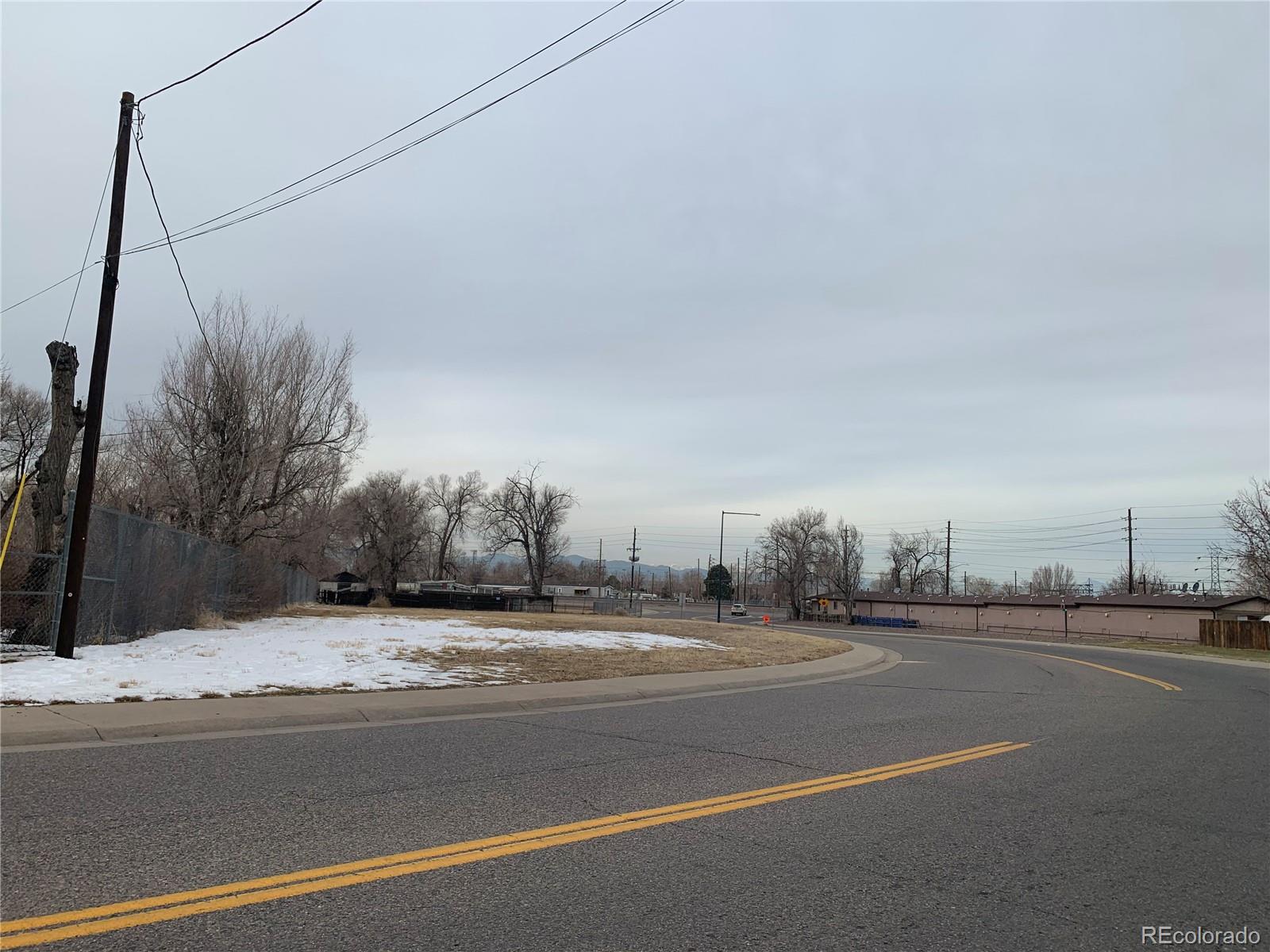 6750-6760 Highway 2