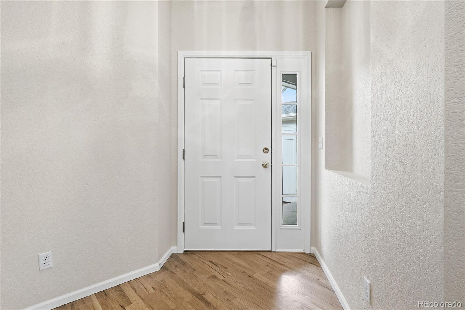 2526 S Tucson Circle