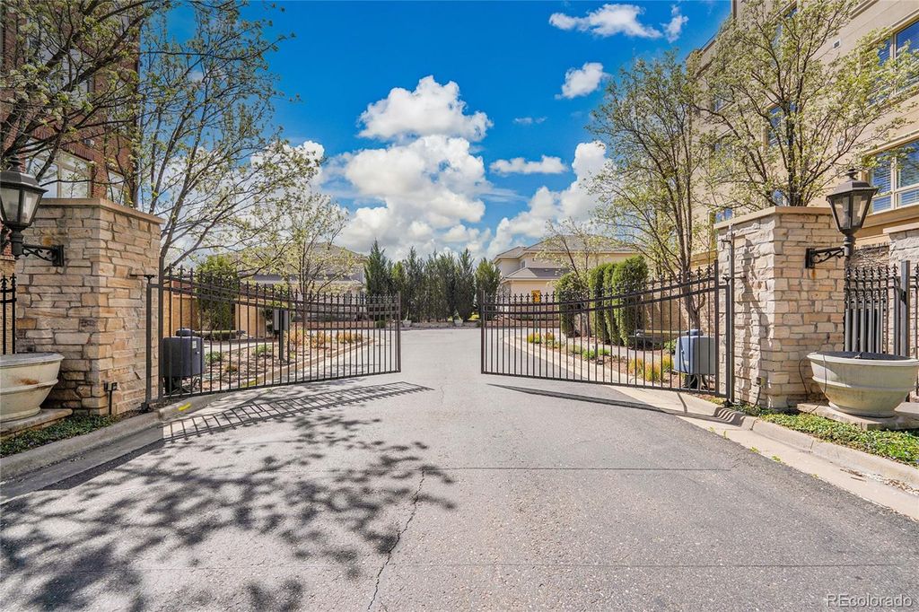 Photo of 2616 E Cherry Creek South Drive, Denver, CO 80209 (MLS # 3329096)