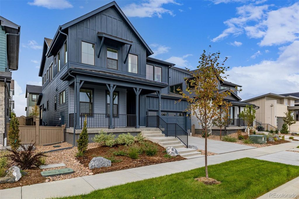 Photo of 5608 Grandville Avenue, Longmont, CO 80503 (MLS # 3561286)