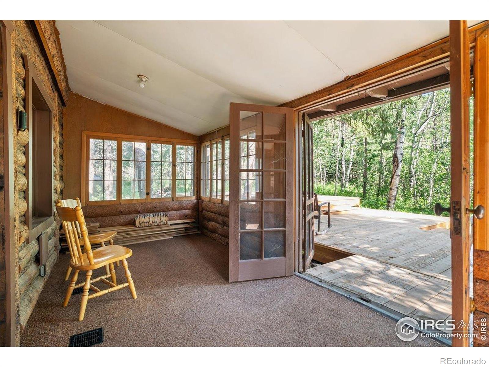 49 Riverside Drive