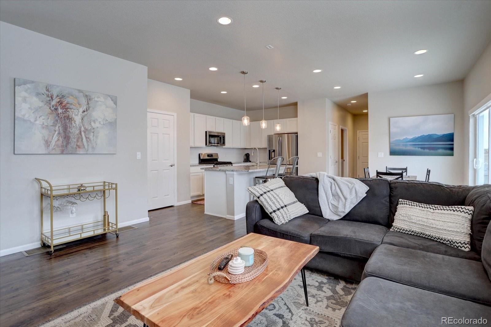 6612 N Ceylon Street