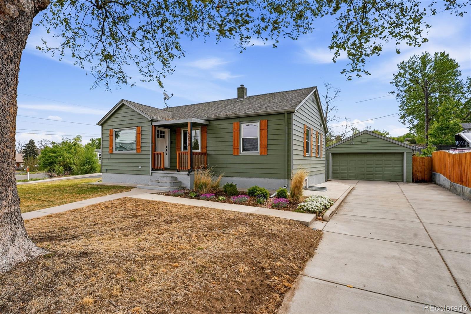 5390 Primrose Lane