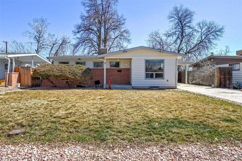 1620 S Chase Street, Lakewood, CO 80232 - #: 5543948