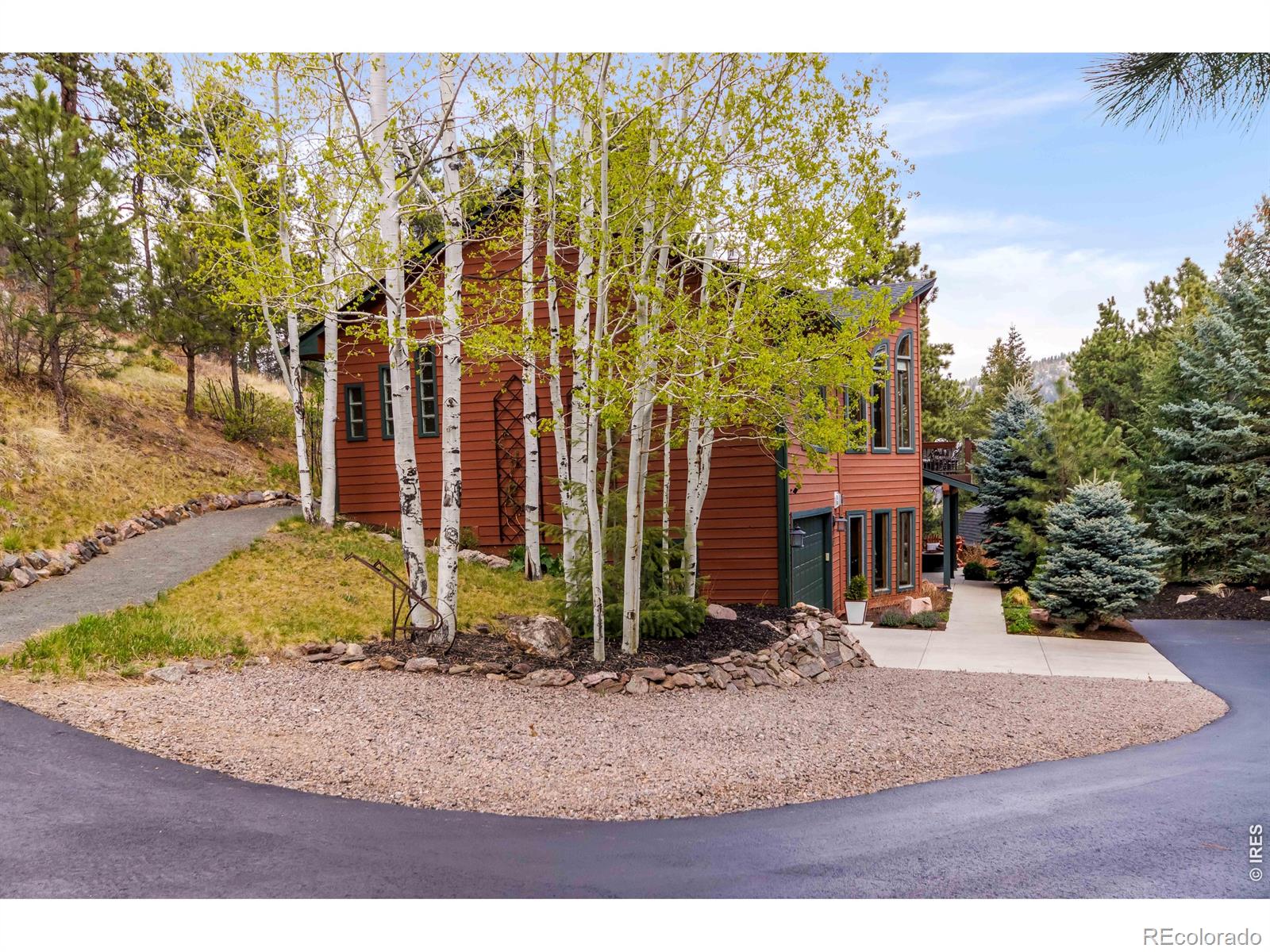 7008 Bluff Trail