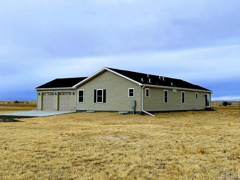 Single Family Residence in Strasburg CO 56277 E CR 26 2.jpg