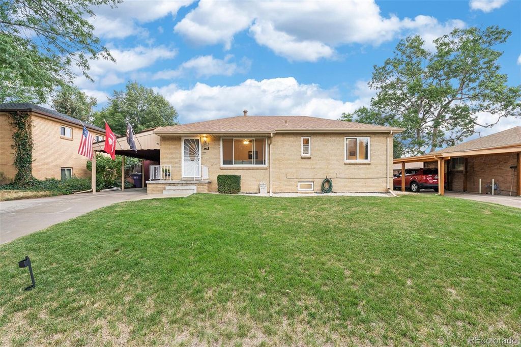 Photo of 2011 S Wolff Street, Denver, CO 80219 (MLS # 6851227)