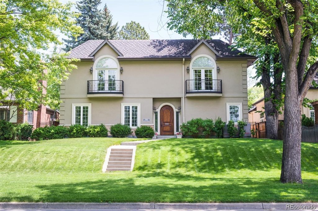 Photo of 1160 Monaco Parkway, Denver, CO 80220 (MLS # 4021809)