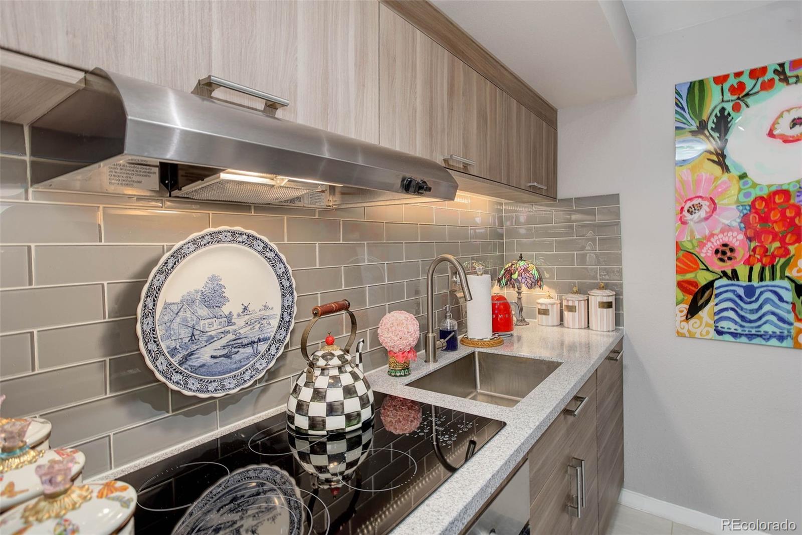 2 Adams Street 809