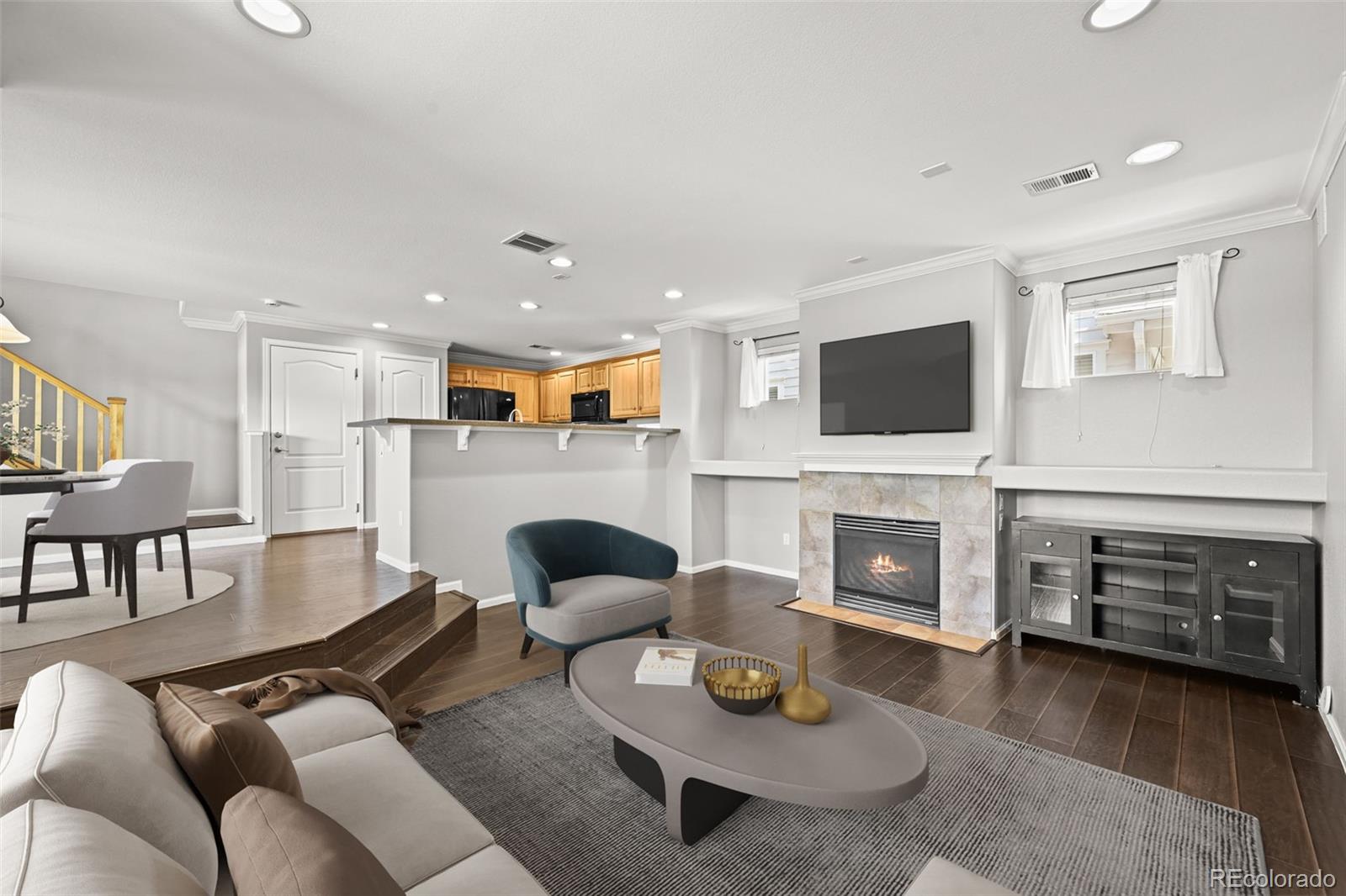 2538 Central Park Boulevard