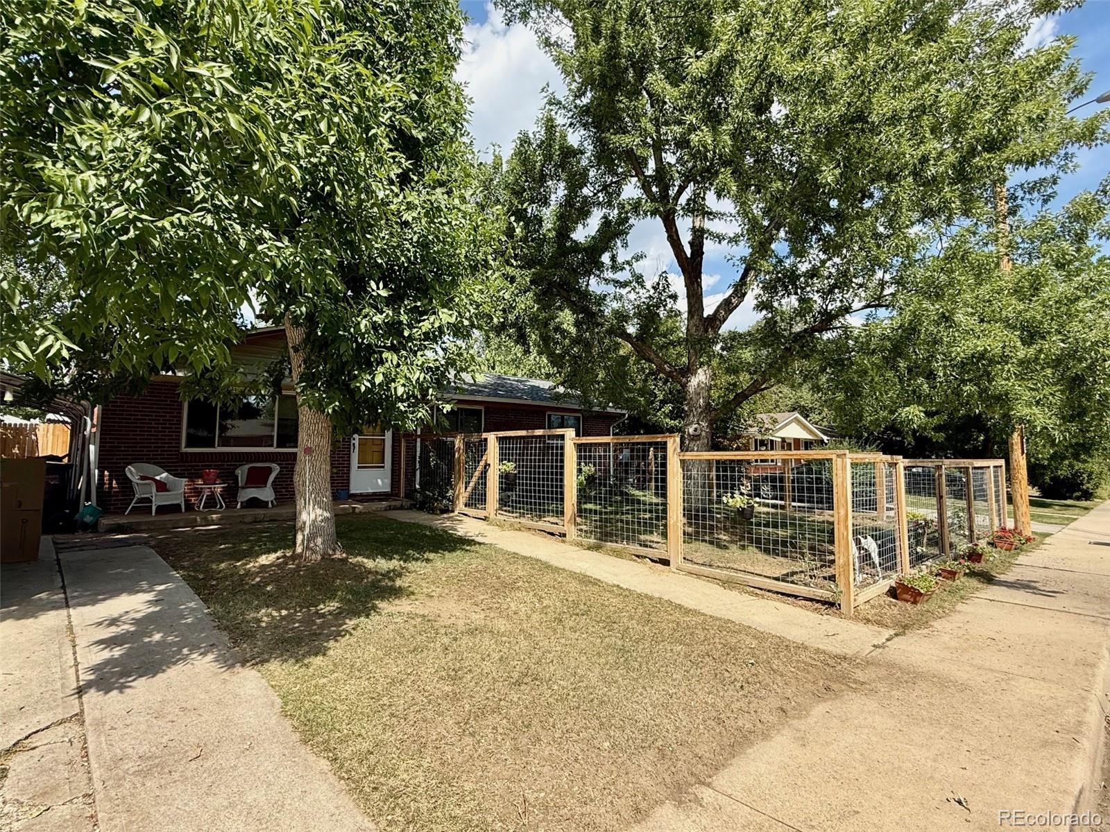 925 36th Street
