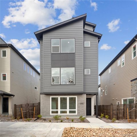 Photo of 10916 E Hinsdale Circle, Englewood, CO 80112 (MLS # 9293441)