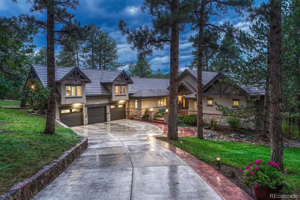 Photo of 395 Orofino Drive, Castle Rock, CO 80108 (MLS # 6891307)