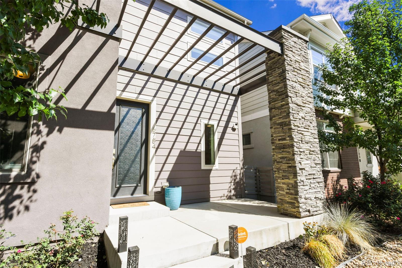 6784 Navajo Street