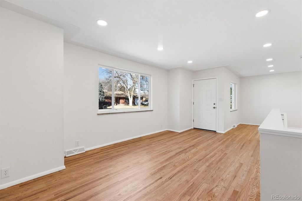 Photo of 4880 S Cherokee Street, Englewood, CO 80110 (MLS # 9024268)