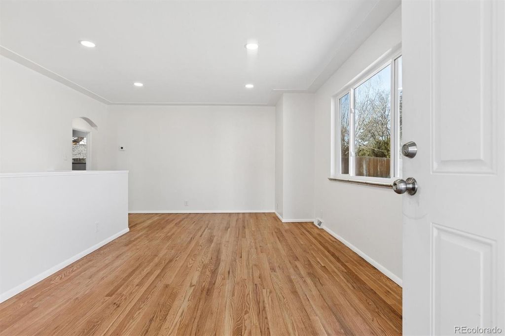 Photo of 4880 S Cherokee Street, Englewood, CO 80110 (MLS # 9024268)