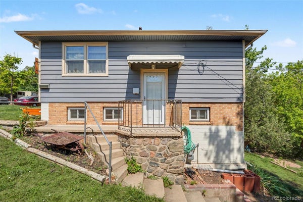 309 ARAPAHOE ST # 1/2, GOLDEN, CO 80403 - Image 7fa9c8c61d4e5a47e2f84e481d771619/3733494778