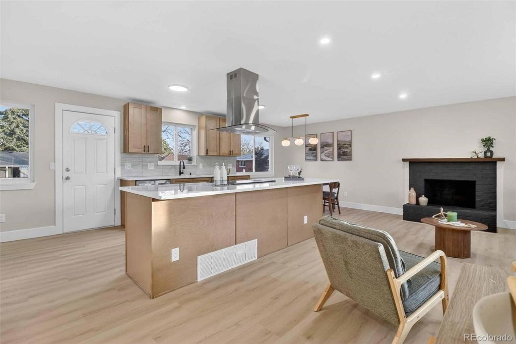 Photo of 1282 S Jellison Street, Lakewood, CO 80232 (MLS # 7352327)